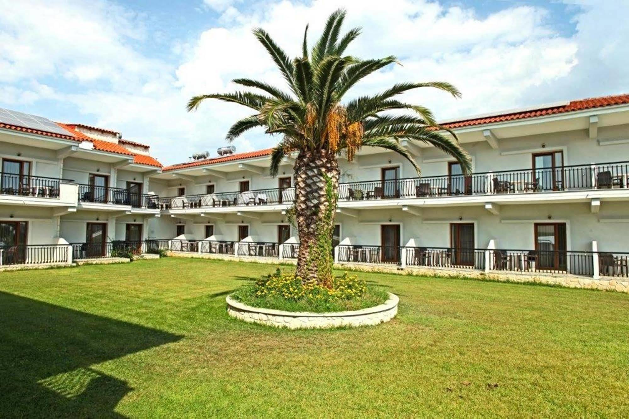 Aristotelis Hotel フォルカ エクステリア 写真