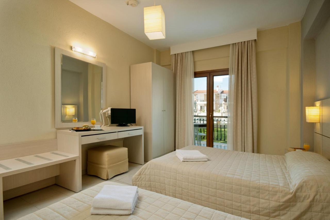 Aristotelis Hotel フォルカ エクステリア 写真