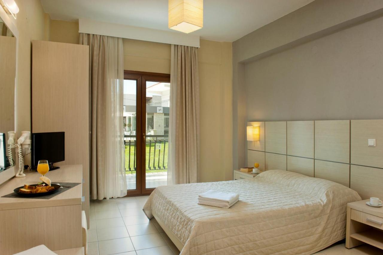 Aristotelis Hotel フォルカ エクステリア 写真